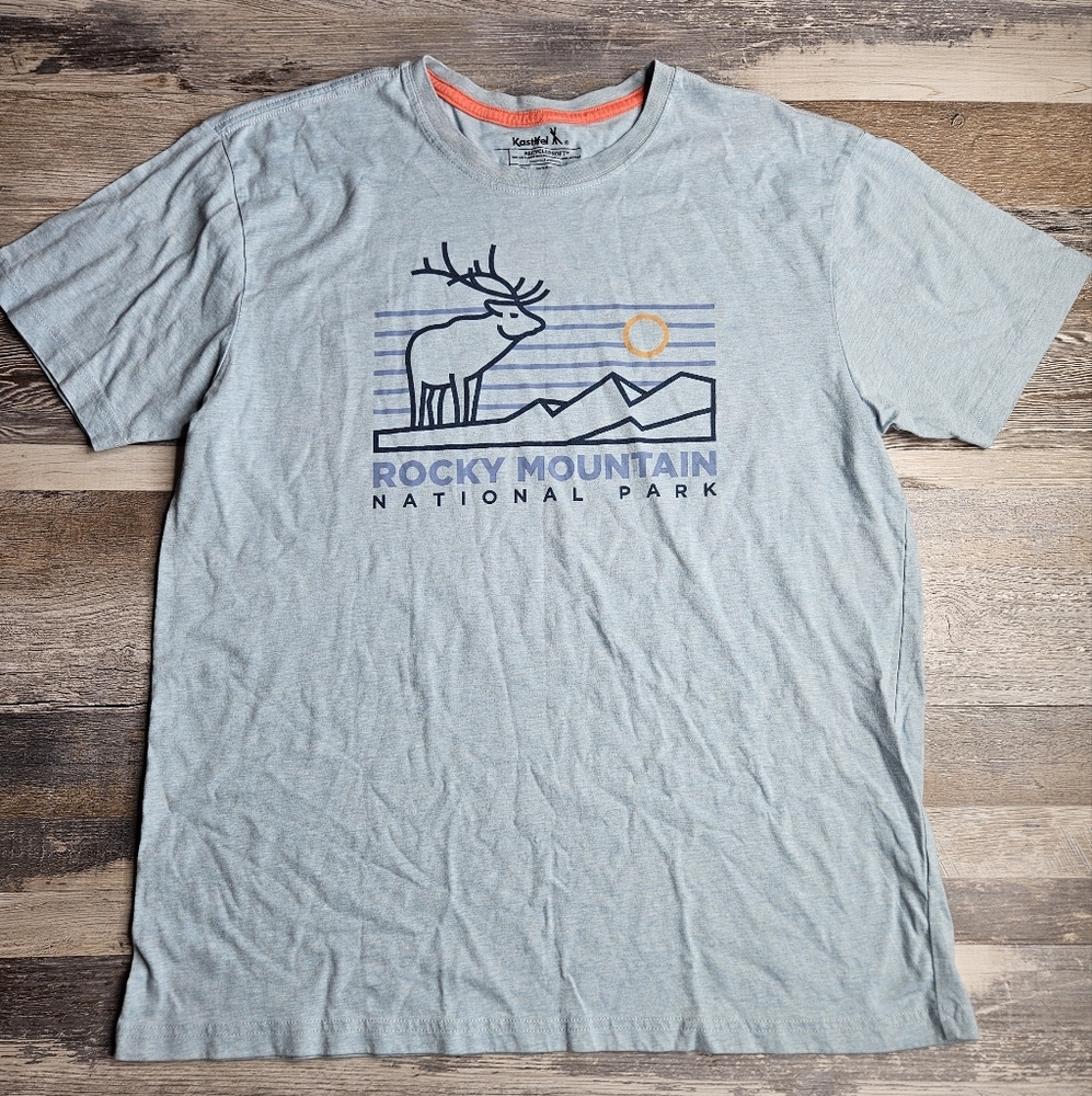 Kastlfel Graphic Tshirt Size Large Rocky Mountain National Park Light Blue